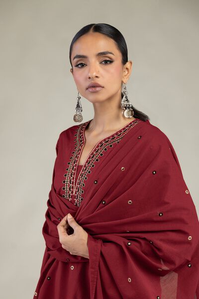 Textured Lawn | Embroidered | Maroon Lawn Dupatta | USD 35.00