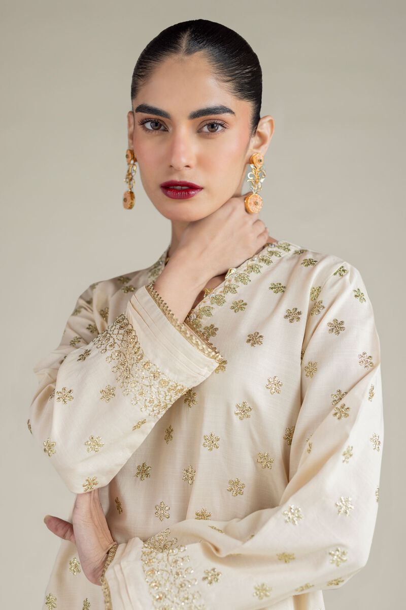 Embroidered | Raw Silk | Kurta | USD 60.00