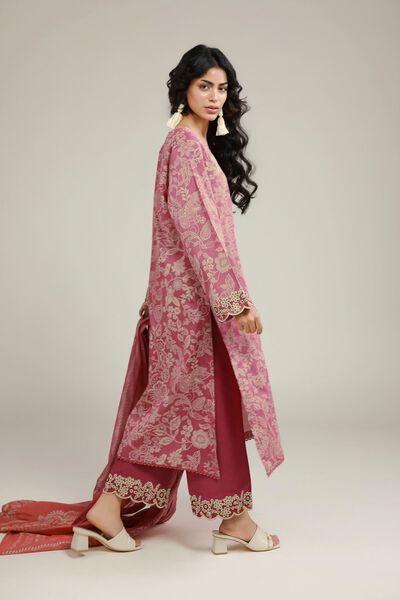 Printed | Lawn | Tailored 3 Piece | USD 70.00