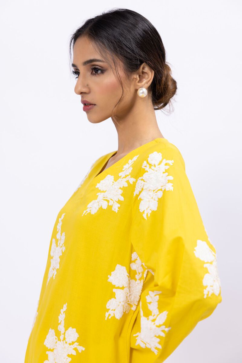  | Kurta | Embroidered | null