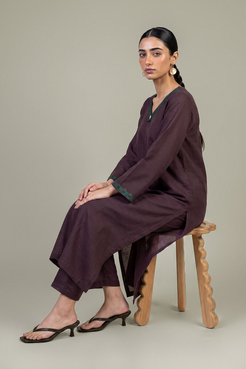 Embroidered | Light Khaddar | Longline V-Neck Kurta | USD 35.00