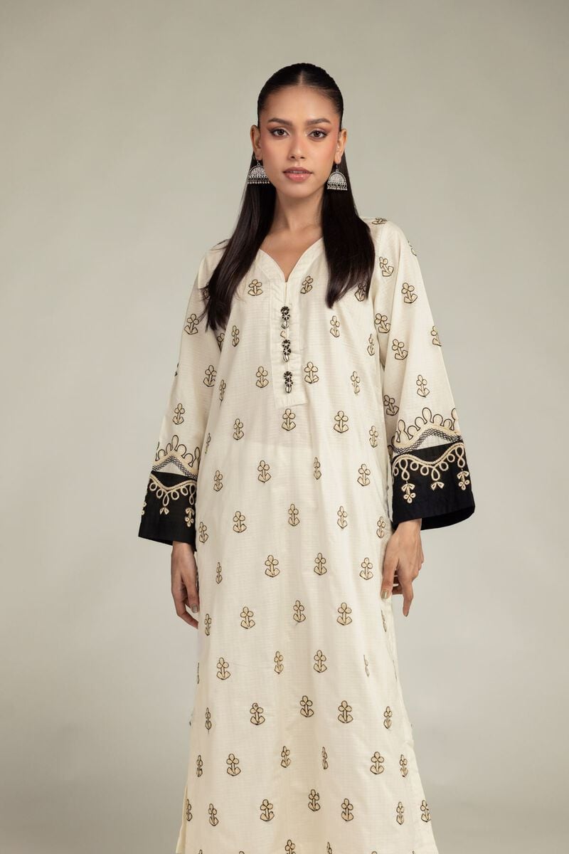 https://us.khaadi.com/dw/image/v2/BJTG_PRD/on/demandware.static/-/Sites-khaadi-master-catalog/default/dwa42e5845/images/hi-res/1-26-245-a-h1_multi_1.jpg?sw=800&sh=1200