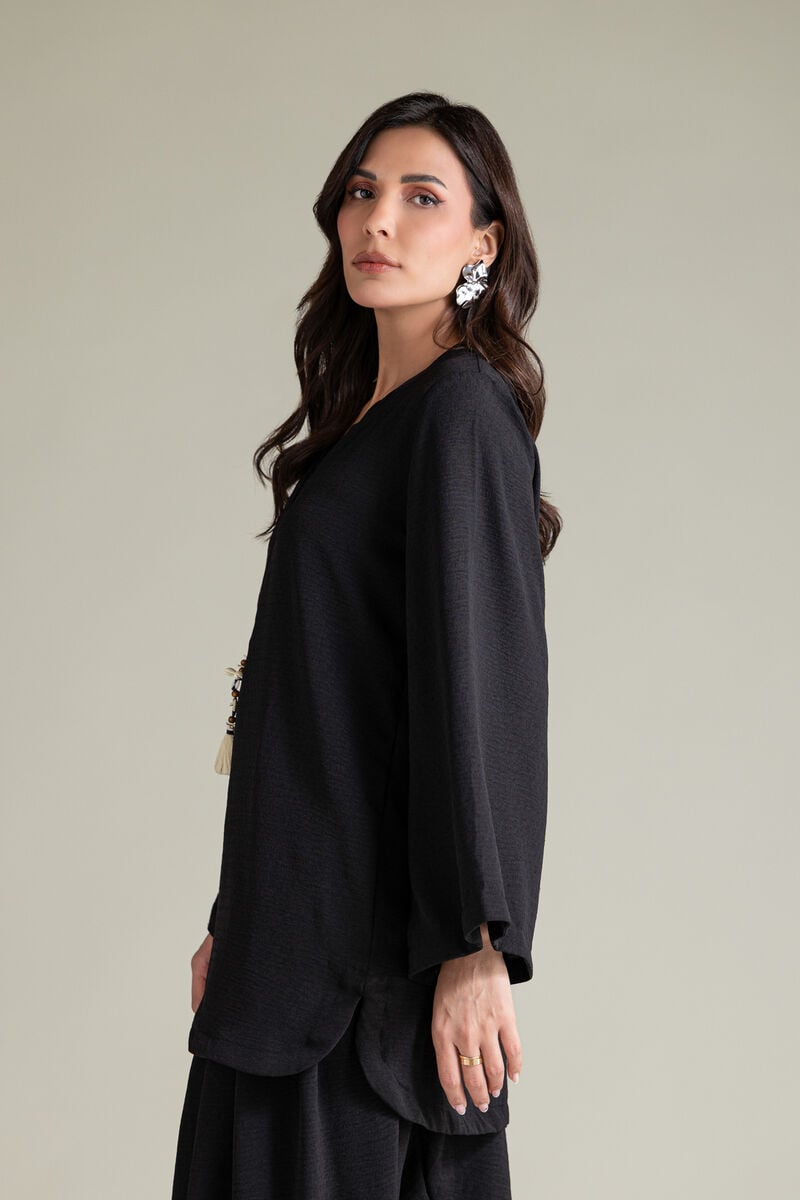 Dyed | Textured Georgette | Solid Black Kurta | USD 40.00