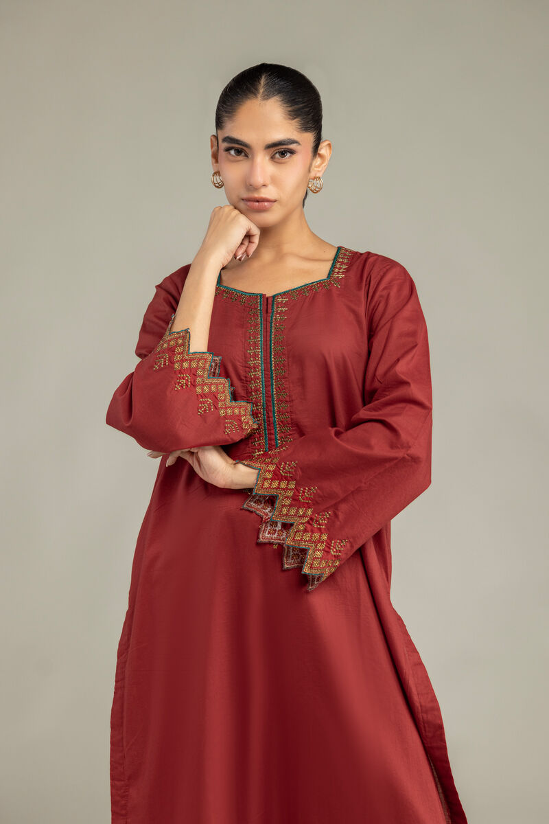 https://us.khaadi.com/dw/image/v2/BJTG_PRD/on/demandware.static/-/Sites-khaadi-master-catalog/default/dwa61e90c3/images/hi-res/b1-2-26-107-a-e_multi_1.jpg?sw=800&sh=1200