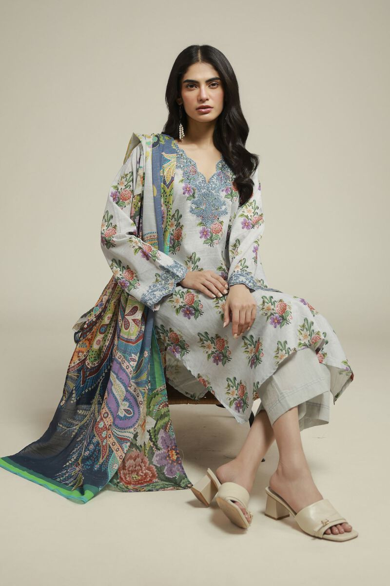 Embroidered | Mesuri | 3-Piece Tailored Suit | USD 70.00