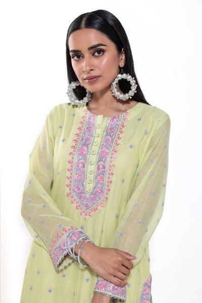  | Kurta | Embroidered | USD 18.00