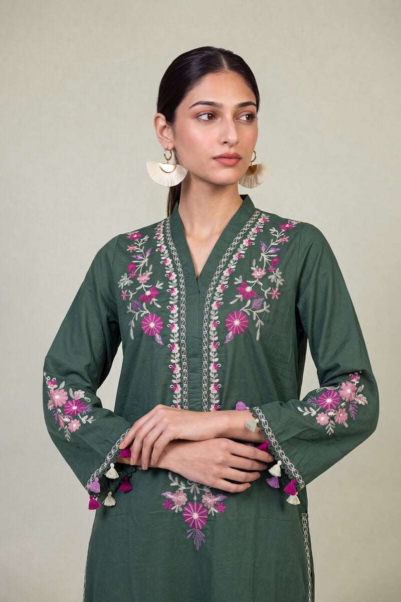 Embroidered | Cambric | Long Green Kurta | USD 45.00