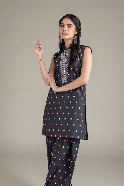 Embroidered | Poplin | Kurta | USD 30.00