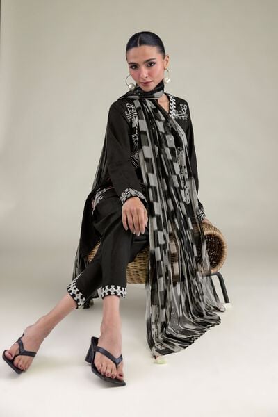 Embroidered | Chiffon | Black Chiffon Dupatta | USD 30.00