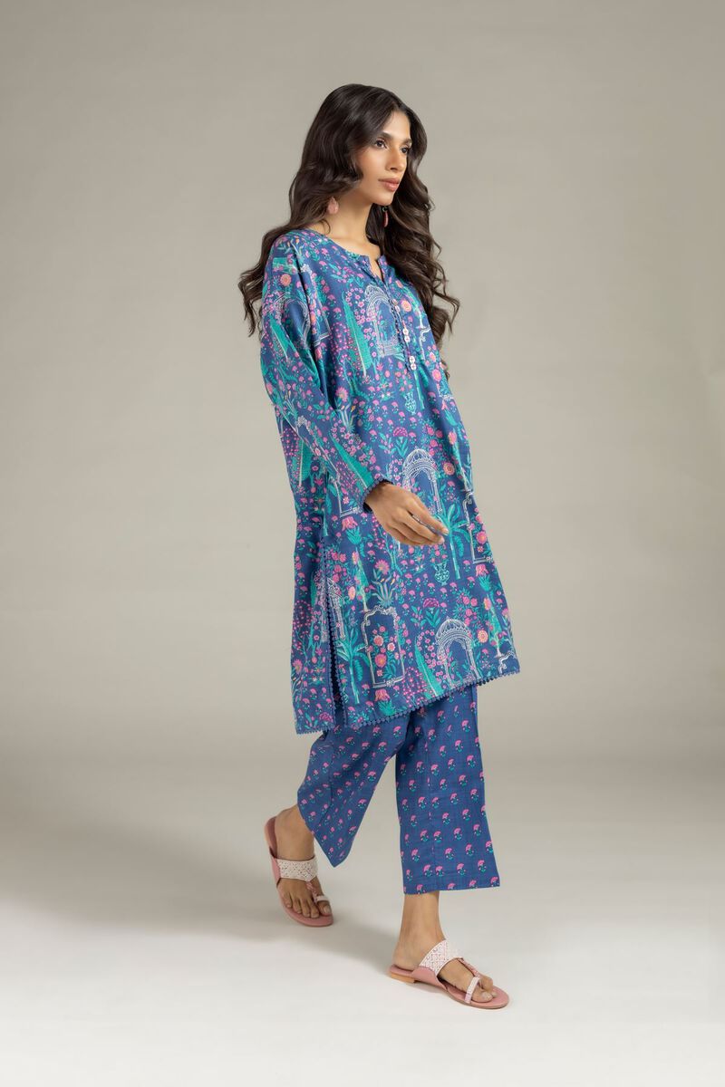 https://us.khaadi.com/dw/image/v2/BJTG_PRD/on/demandware.static/-/Sites-khaadi-master-catalog/default/dwaa0a8bb3/images/hi-res/25-04ex19-08ba_multi_1.jpg?sw=800&sh=1200
