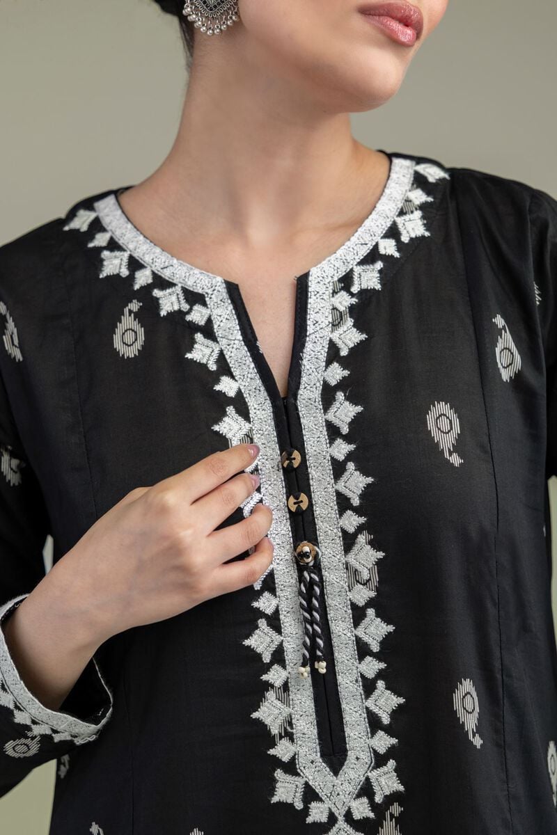 Embroidered | Lawn | Longline Lawn Kurta | USD 40.00