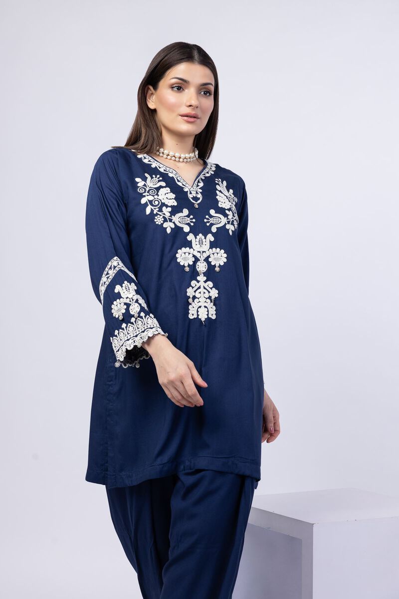 Embroidered | Crosshatch Raw Silk | Kurta | USD 22.50