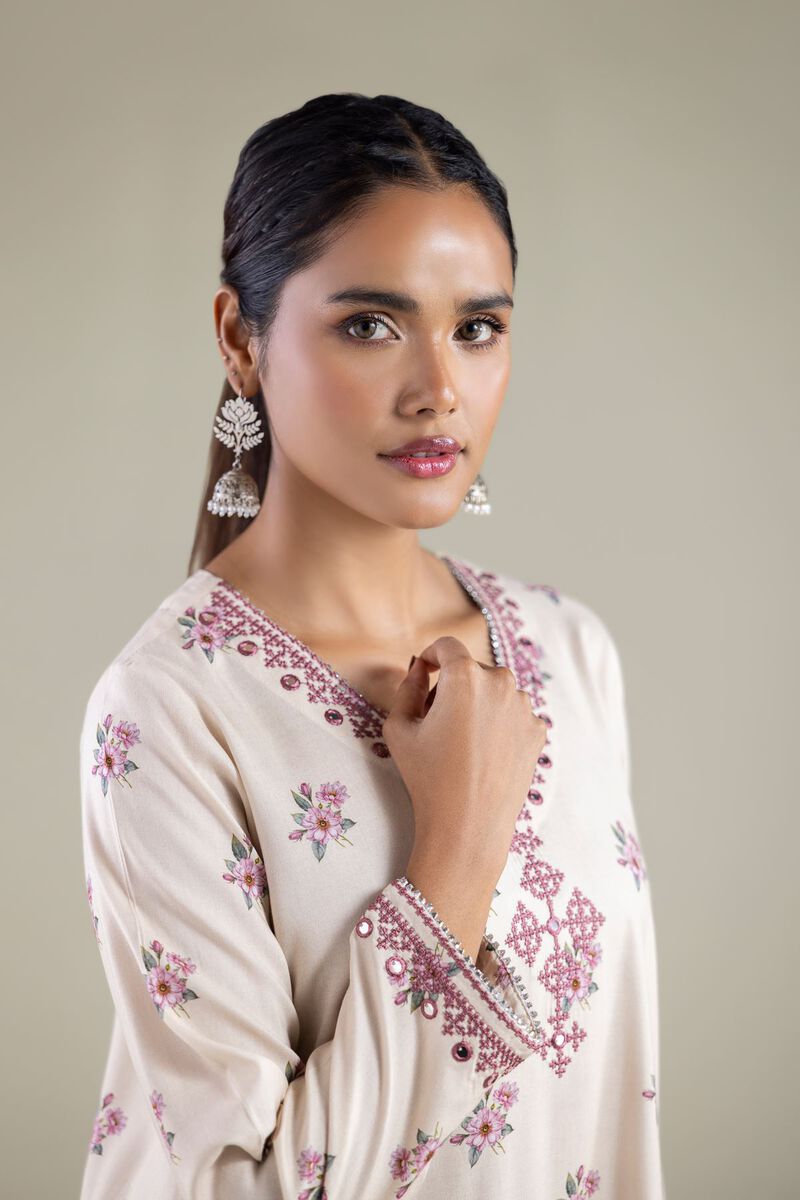 Embroidered | Viscose | Floral V-Neck Kurta | USD 35.00
