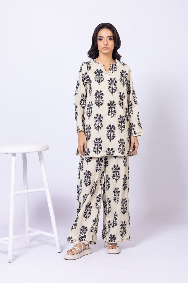 https://us.khaadi.com/dw/image/v2/BJTG_PRD/on/demandware.static/-/Sites-khaadi-master-catalog/default/dwac47bf54/images/hi-res/25-10-11e4-09ta_multi_1.jpg?sw=800&sh=1200