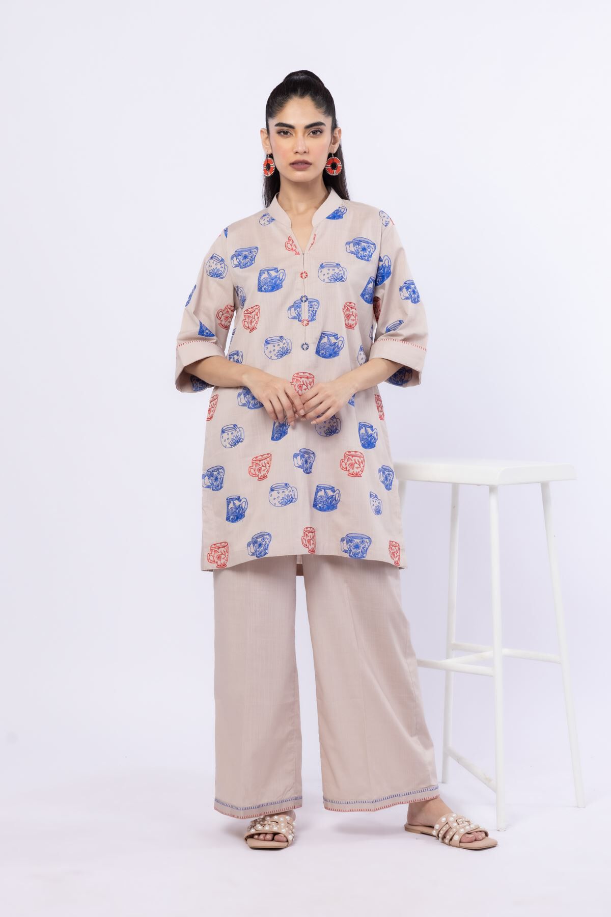 Embroidered Crosshatch Poplin Kurtas | Khaadi US