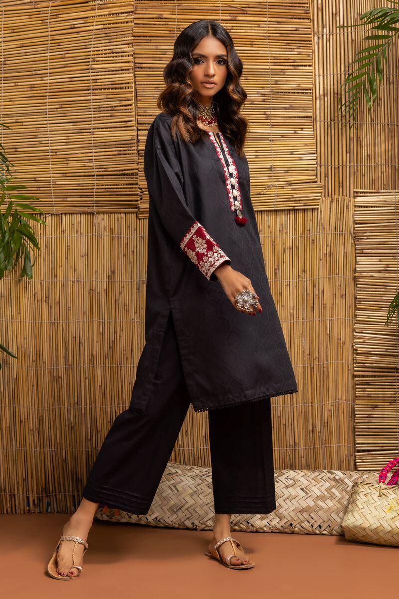  | Kurta | Embroidered | null