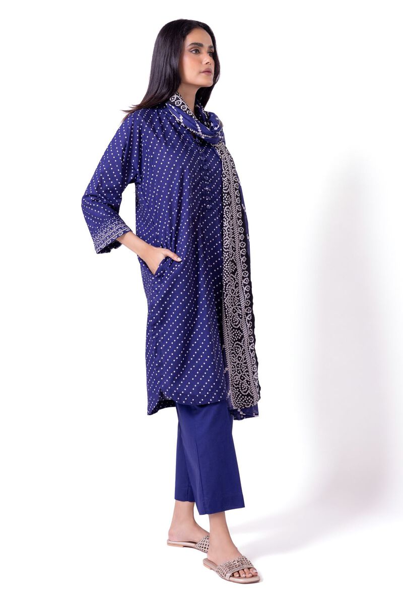 https://us.khaadi.com/dw/image/v2/BJTG_PRD/on/demandware.static/-/Sites-khaadi-master-catalog/default/dwafdaefb9/images/hi-res/eeb245189a_navy_1.jpg?sw=800&sh=1200