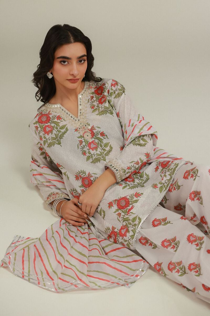 https://us.khaadi.com/dw/image/v2/BJTG_PRD/on/demandware.static/-/Sites-khaadi-master-catalog/default/dwb03ad3fa/images/hi-res/1-26-128-c-a_multi_1.jpg?sw=800&sh=1200