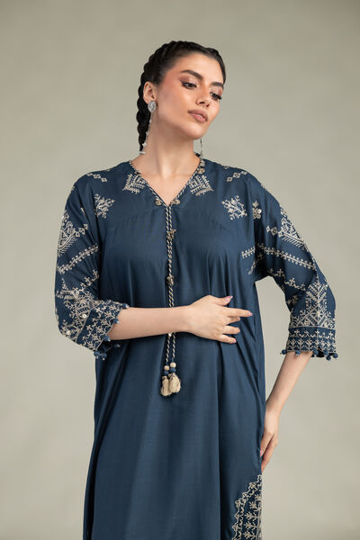 Embroidered | Raw Silk | V-Neck Longline Kurta | USD 70.00