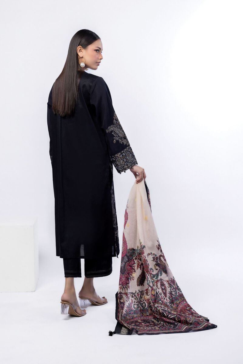 Dyed | Jacquard | Tailored 3 Piece | USD 70.00