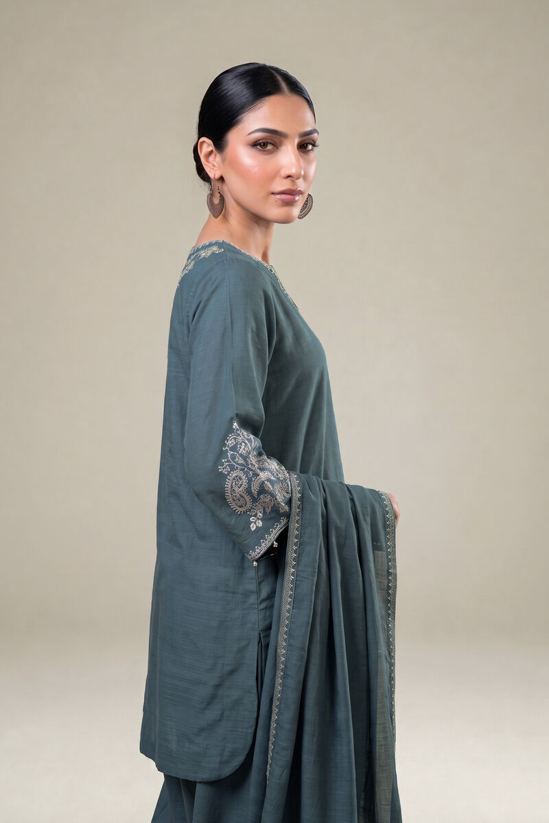 Embroidered | Light Khaddar | Blue Solid Dupatta | USD 35.00