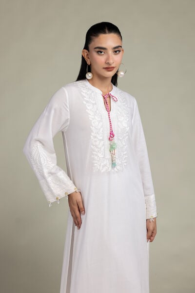 Embroidered | Raw Silk | White Silk Kurta | USD 60.00