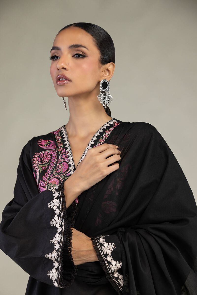 Embroidered | Lawn | Black Lawn Dupatta | USD 30.00