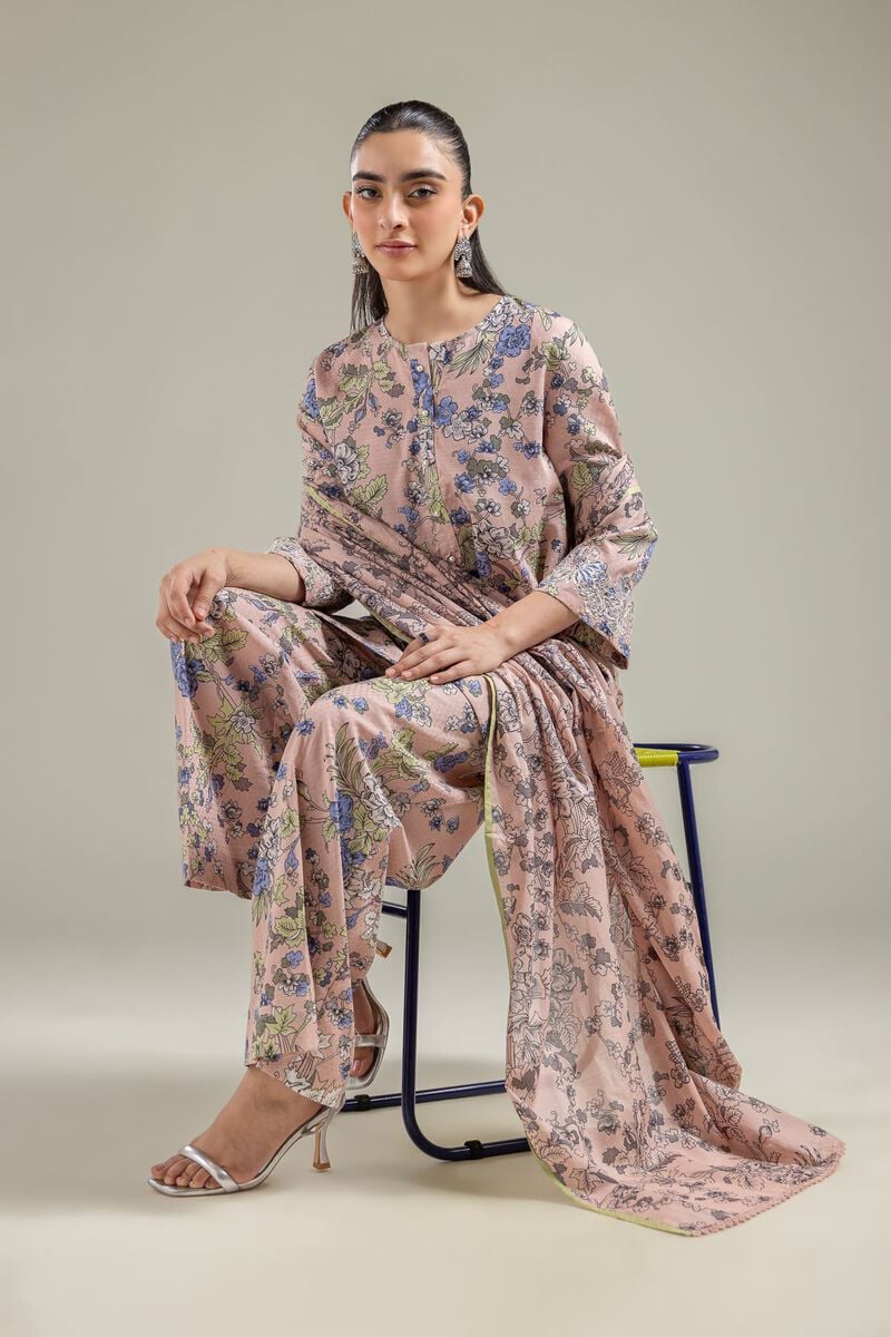 https://us.khaadi.com/dw/image/v2/BJTG_PRD/on/demandware.static/-/Sites-khaadi-master-catalog/default/dwb4599cac/images/hi-res/1-26-118-a-d_multi_1.jpg?sw=800&sh=1200