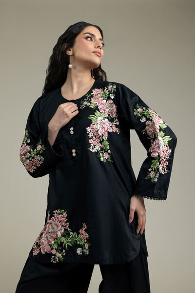 Embroidered | Cambric | Black Round-Neck Kurta | USD 40.00