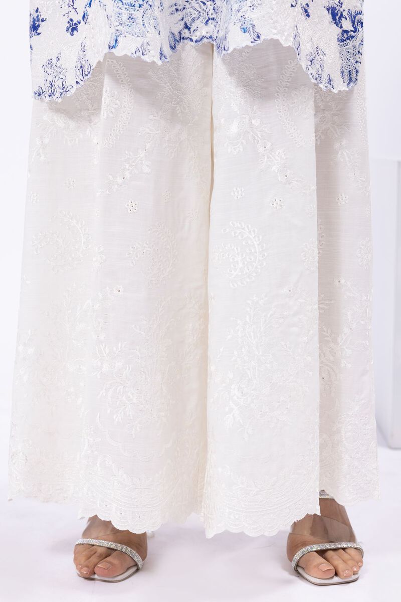 | Pants | Embroidered | null