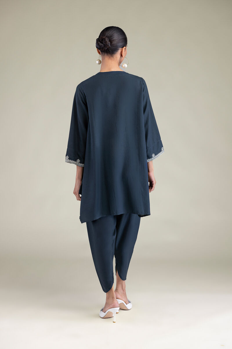 Embroidered | Raw Silk | Floral Navy Kurta | USD 20.00