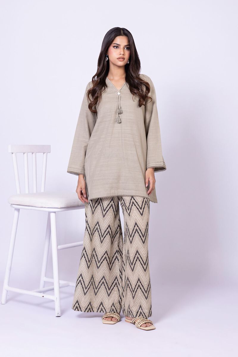https://us.khaadi.com/dw/image/v2/BJTG_PRD/on/demandware.static/-/Sites-khaadi-master-catalog/default/dwb689e72c/images/hi-res/25-09-11e10-02ta_multi_1.jpg?sw=800&sh=1200
