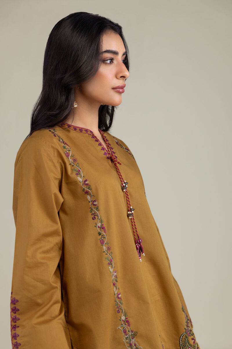 Embroidered | Cambric | Floral Cambric Kurta | USD 40.00