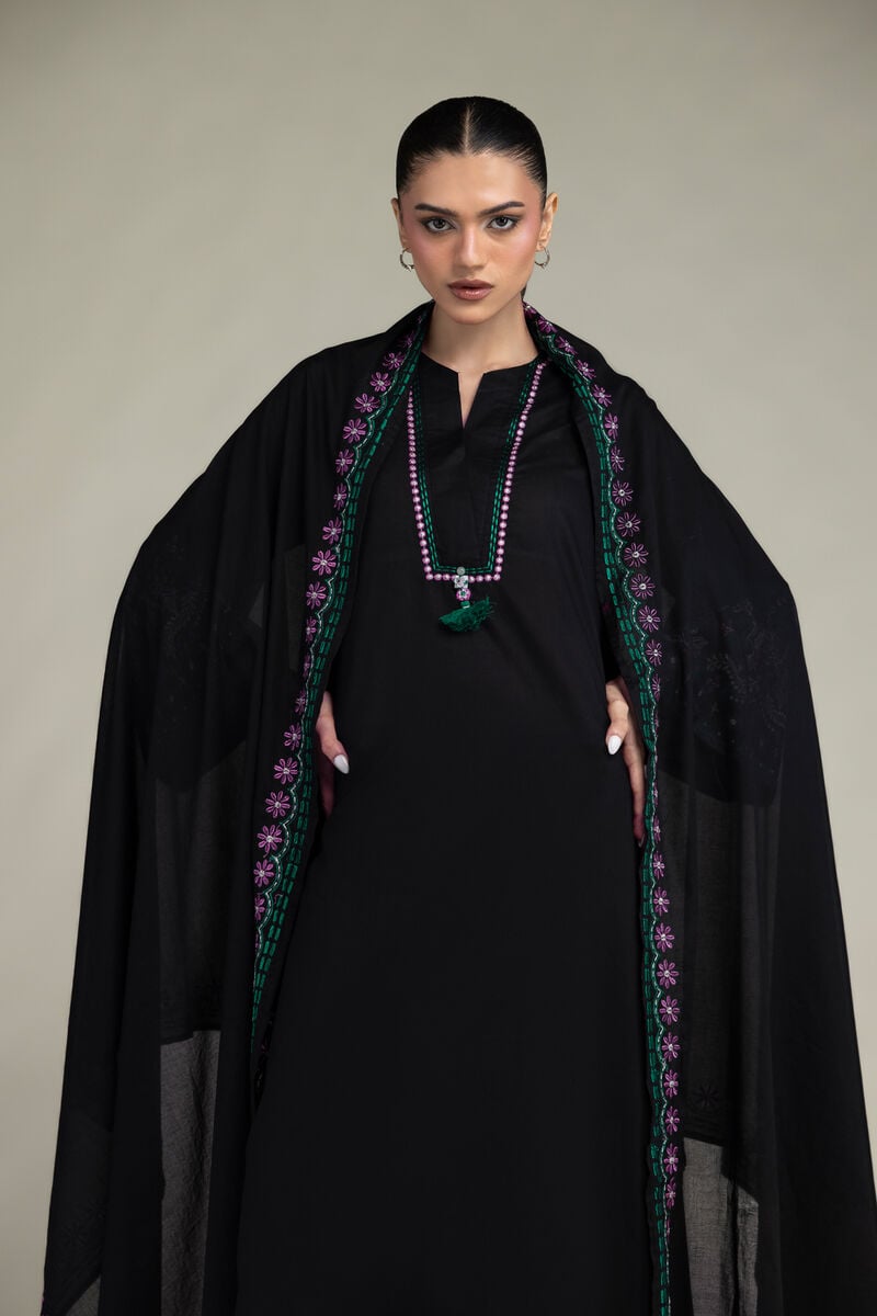 https://us.khaadi.com/dw/image/v2/BJTG_PRD/on/demandware.static/-/Sites-khaadi-master-catalog/default/dwb89c4eea/images/hi-res/1-26-323-c-c2_multi_1.jpg?sw=800&sh=1200