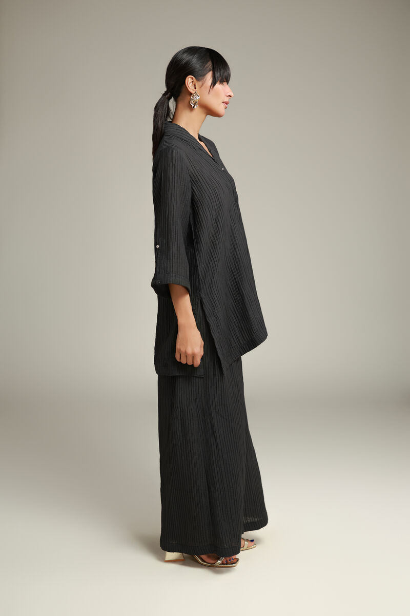 Dyed | Blended Crinkle | Solid Black Pants | USD 30.00