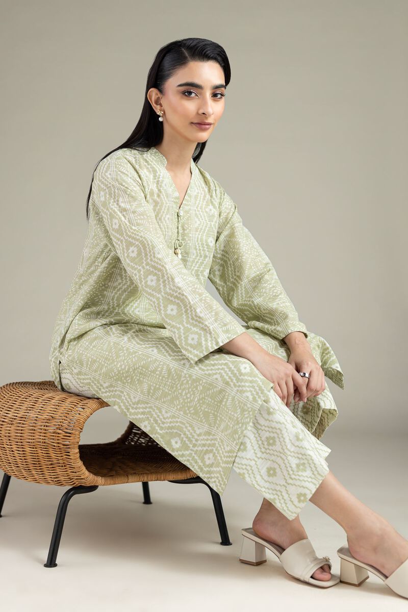 https://us.khaadi.com/dw/image/v2/BJTG_PRD/on/demandware.static/-/Sites-khaadi-master-catalog/default/dwba1e7078/images/hi-res/25-01ex3-10ta_multi_1.jpg?sw=800&sh=1200