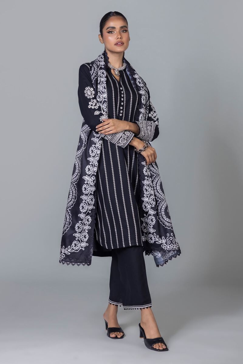 https://us.khaadi.com/dw/image/v2/BJTG_PRD/on/demandware.static/-/Sites-khaadi-master-catalog/default/dwba5fcd4a/images/hi-res/esb24153_black_1.jpg?sw=800&sh=1200