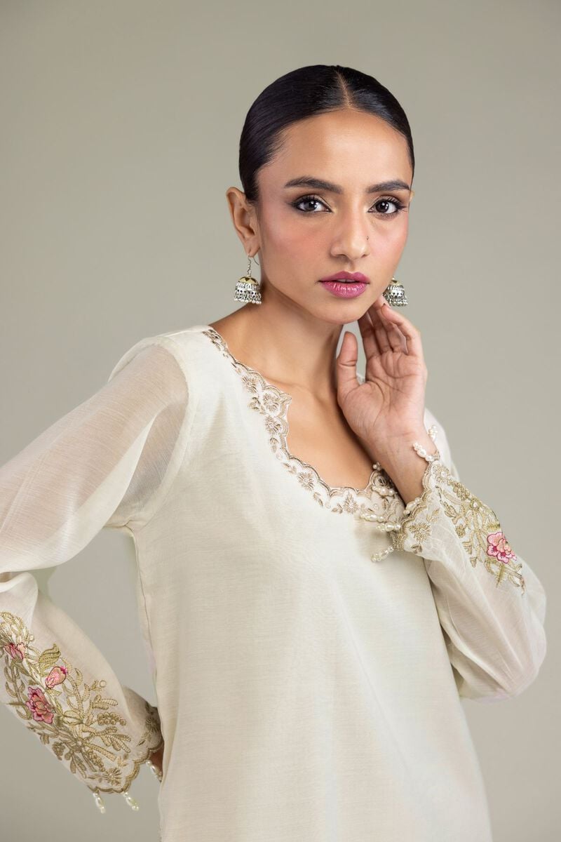 Embroidered | Paper Silk | Kurta | USD 60.00