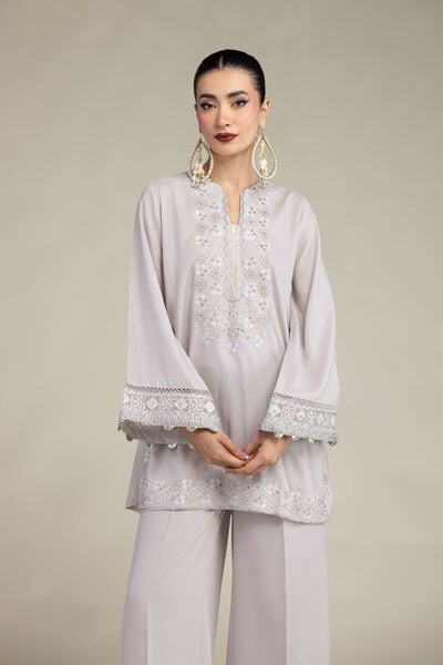 Embroidered | Raw Silk | Silk Threadwork Kurta | USD 55.00