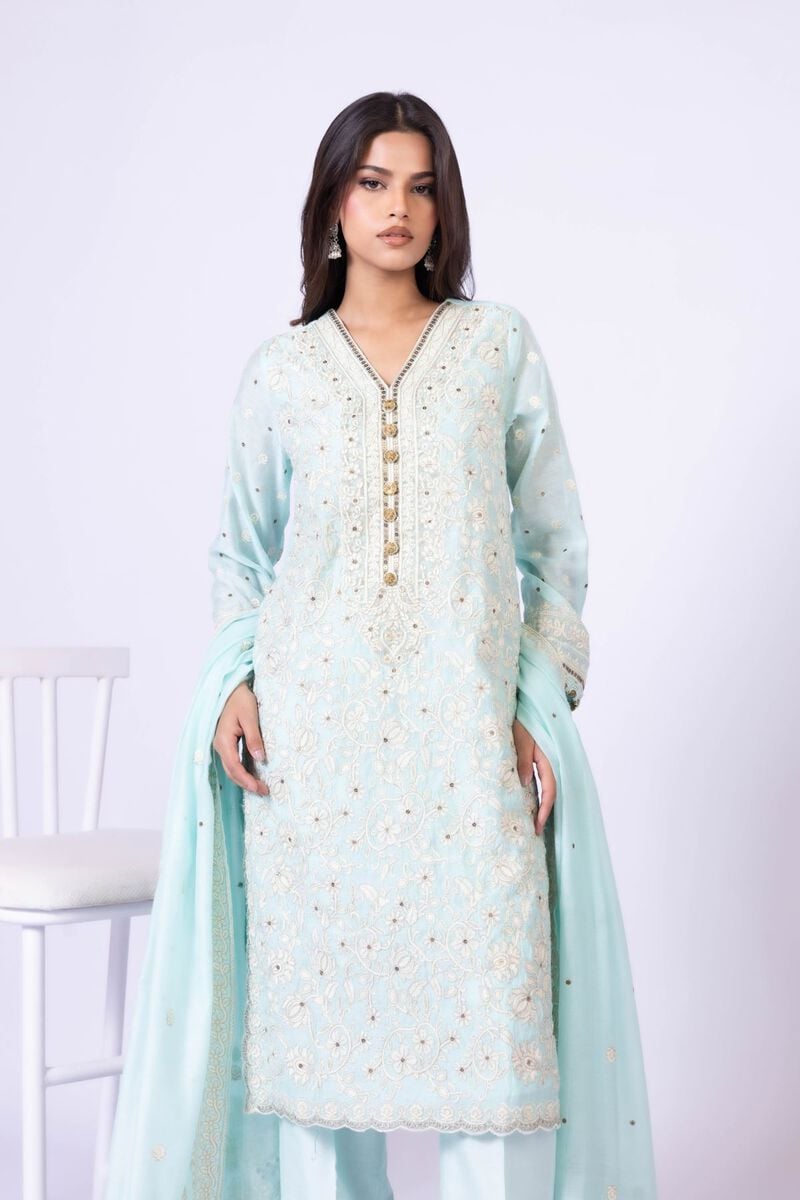 https://us.khaadi.com/dw/image/v2/BJTG_PRD/on/demandware.static/-/Sites-khaadi-master-catalog/default/dwbe3d6d91/images/hi-res/vpn06a_multi_1.jpg?sw=800&sh=1200