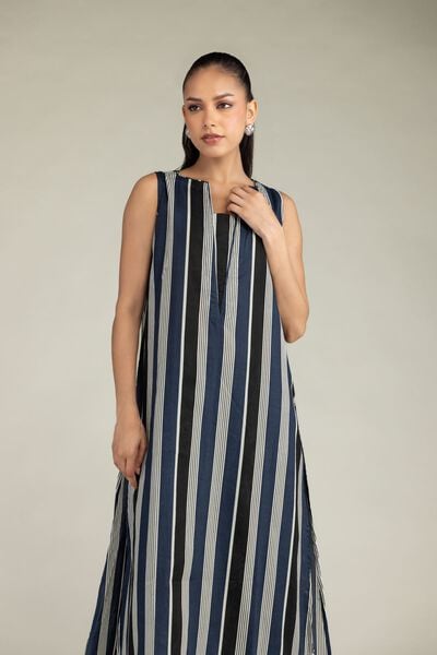 Printed | Cambric | Sleeveless Longline Kurta | USD 35.00