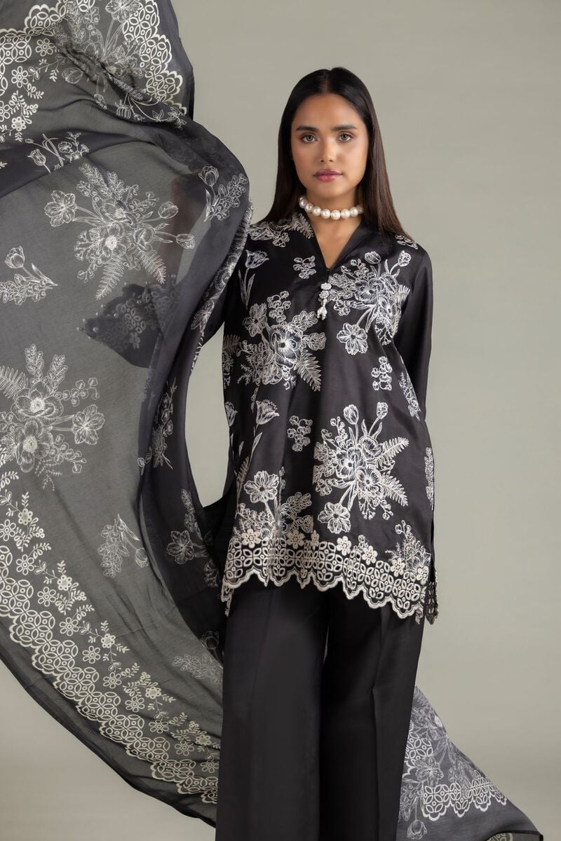 https://us.khaadi.com/dw/image/v2/BJTG_PRD/on/demandware.static/-/Sites-khaadi-master-catalog/default/dwbf547894/images/hi-res/2-26-102-a-f_multi_1.jpg?sw=800&sh=1200