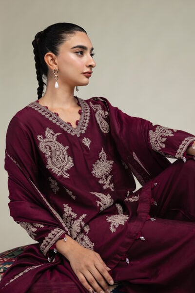 Raw Silk | Paisley V-Neck Kurta | USD 65.00