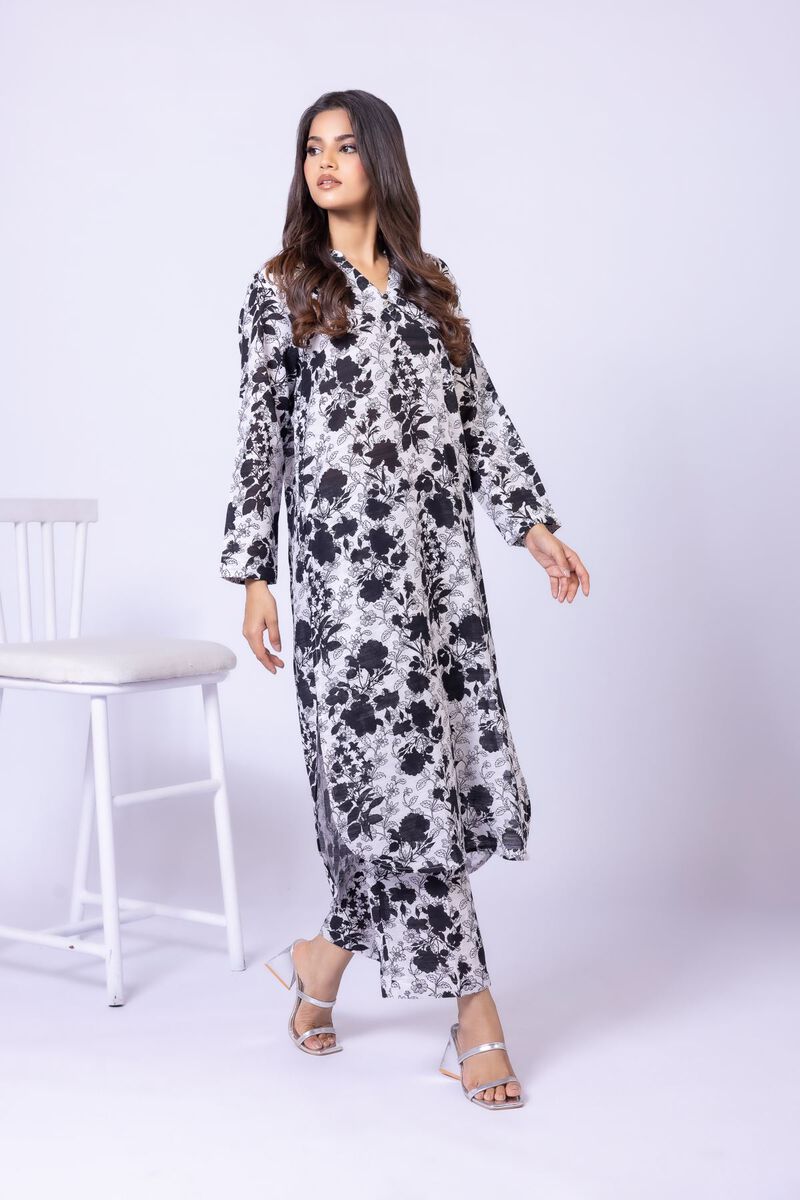 https://us.khaadi.com/dw/image/v2/BJTG_PRD/on/demandware.static/-/Sites-khaadi-master-catalog/default/dwc242dfd3/images/hi-res/25-09-10e6-10ba_multi_1.jpg?sw=800&sh=1200