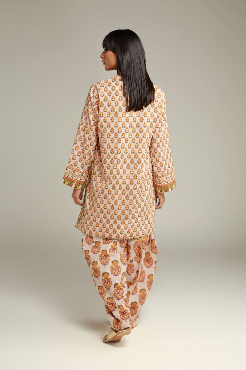 Embroidered | Cambric | Floral V-Neck Kurta | USD 35.00