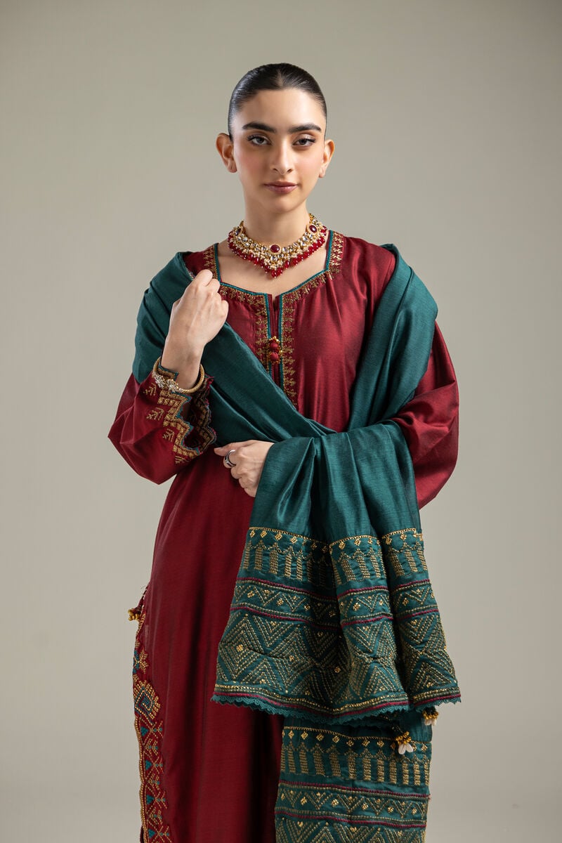 https://us.khaadi.com/dw/image/v2/BJTG_PRD/on/demandware.static/-/Sites-khaadi-master-catalog/default/dwc44df50e/images/hi-res/2-26-107-c-e_multi_1.jpg?sw=800&sh=1200