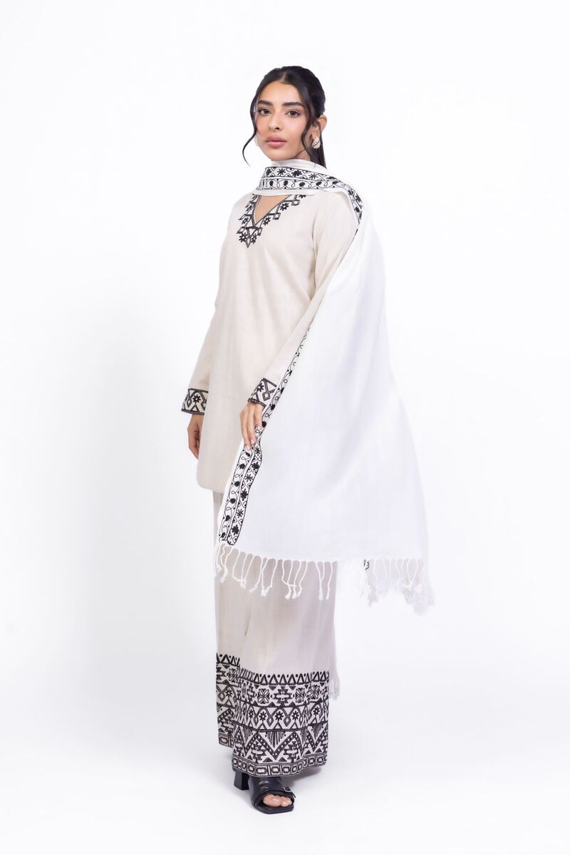 https://us.khaadi.com/dw/image/v2/BJTG_PRD/on/demandware.static/-/Sites-khaadi-master-catalog/default/dwc46650fc/images/hi-res/25-09-11e13-06bb_multi_1.jpg?sw=800&sh=1200