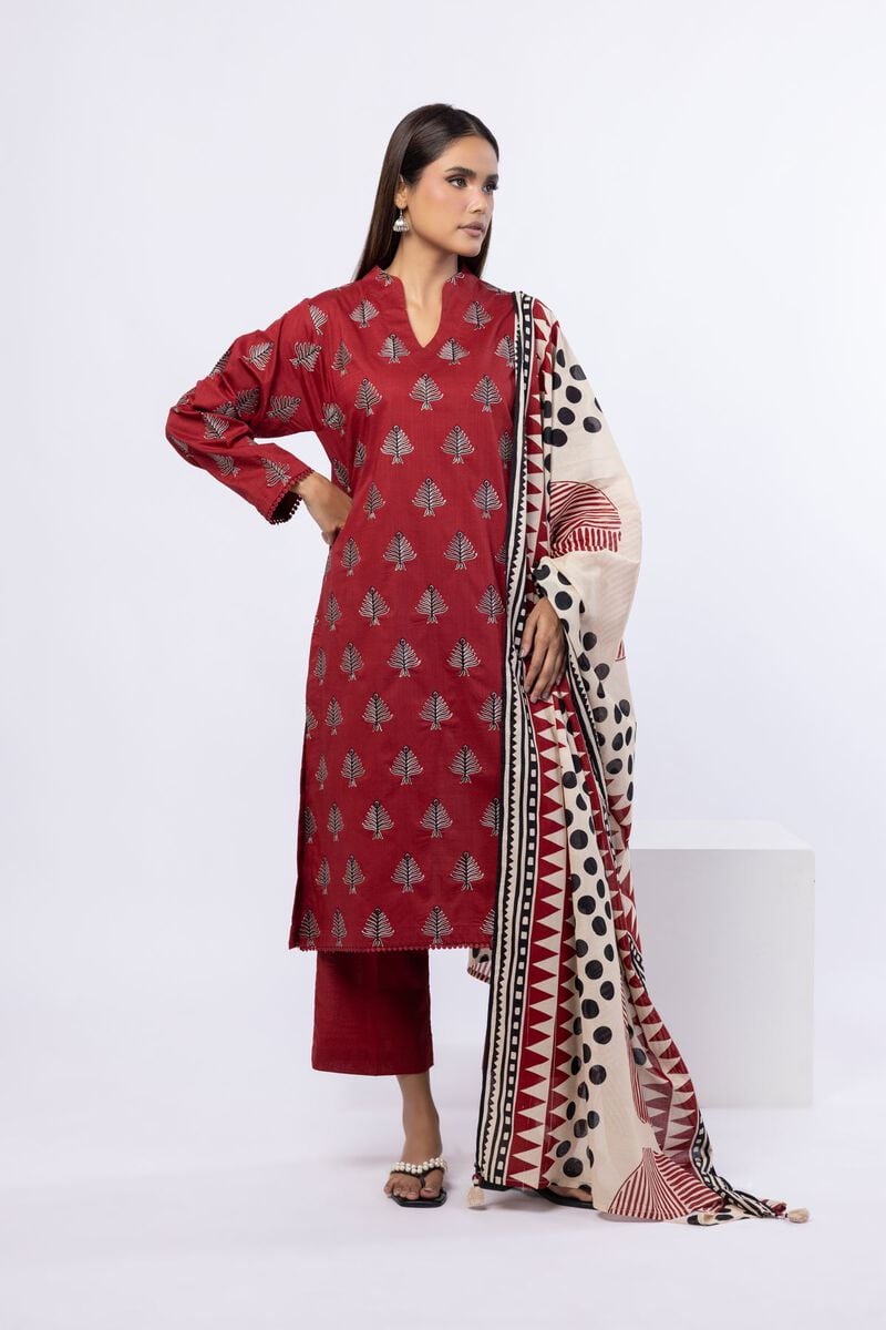 https://us.khaadi.com/dw/image/v2/BJTG_PRD/on/demandware.static/-/Sites-khaadi-master-catalog/default/dwc488232e/images/hi-res/25-07-7e3-02ta_multi_1.jpg?sw=800&sh=1200