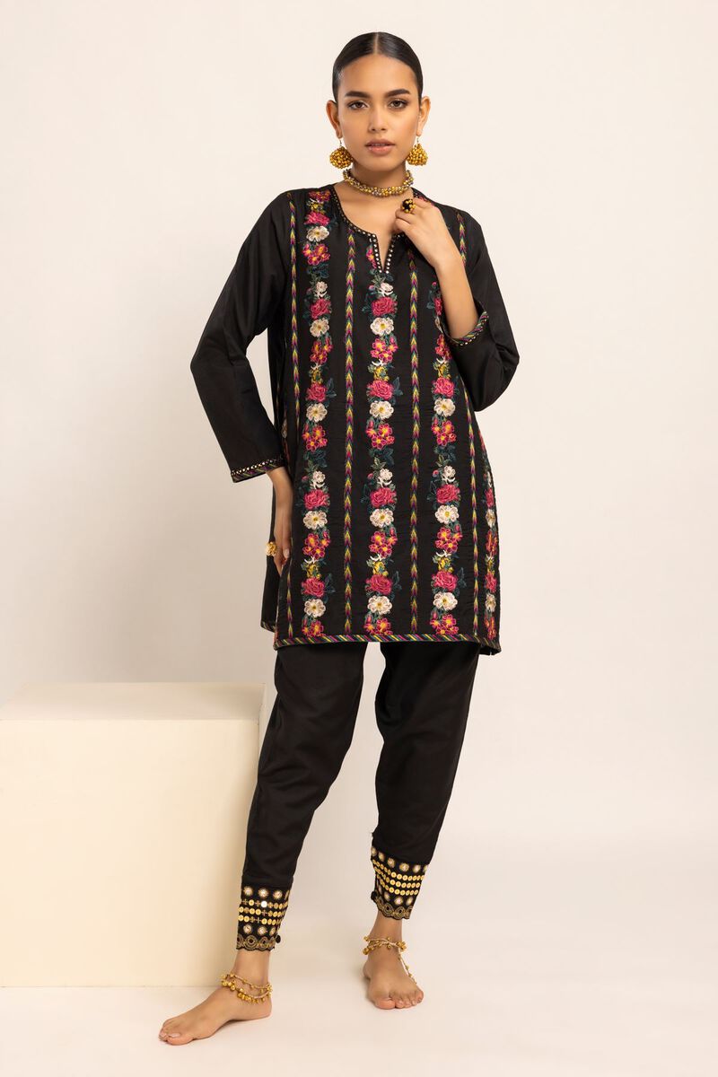  | Kurta | Embroidered | null