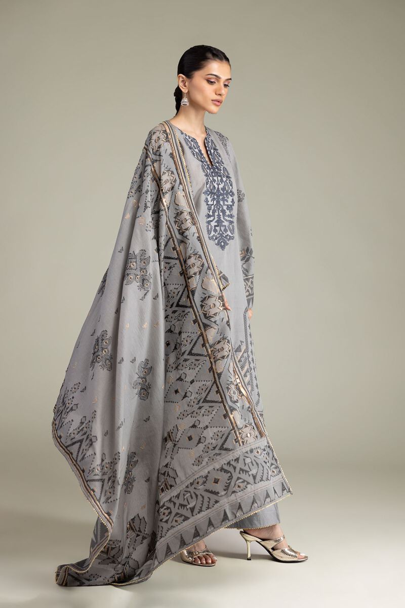 Embroidered | Jacquard | Tailored 3-piece Jacquard | USD 80.00